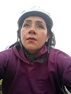 Snapshot of CAROLINE__07 chatting on 09-18-25, 01:02 CAROLINE 07 online show from 09-18-25, 01:02