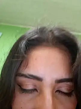 Snapshot of CAROLINE__07 chatting on 11-10-25, 04:50 CAROLINE 07 online show from 11-10-25, 04:50