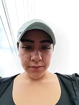 CAROLINE  07 online show from 04-19-26, 12:48