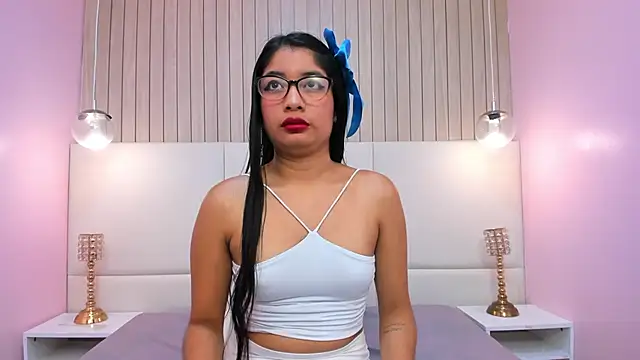 MelanyWayne  online show from 04-29-26, 05:30