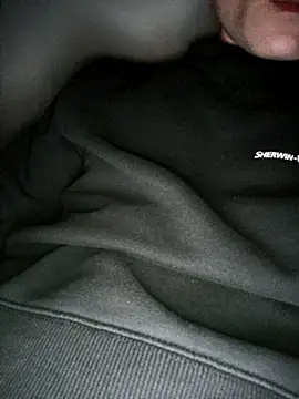 Snapshot of Gaszpar chatting on 03-26-26, 03:45 Gaszpar online show from 03-26-26, 03:45