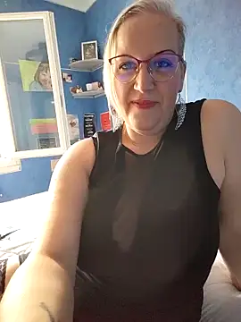 Feelineducentre online show from 09-13-25, 02:06