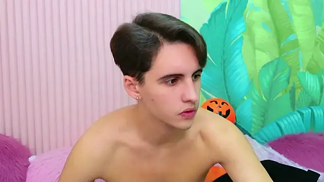 Jefrey Carter online show from 10-21-25, 04:35