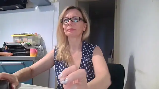 Sweetmurrr online show from 06-14-26, 01:47