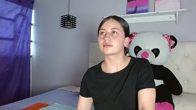 Zaaida  online show from 12-03-25, 08:40