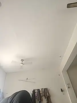 Snapshot of monty935 chatting on 10-31-25, 06:58 monty935 online show from 10-31-25, 06:58