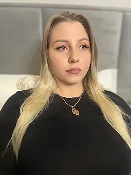 Snapshot of Amy_mit chatting on 03-07-26, 04:04 Amy mit online show from 03-07-26, 04:04