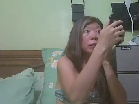 Sexyjenny4u online show from 12-17-25, 08:04