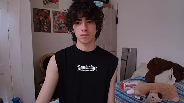 Nude Boy18 online show from 11-03-25, 09:59