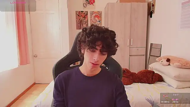 Nude Boy18 online show from 04-30-26, 06:36