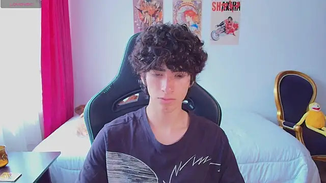 Nude Boy18 online show from 07-03-26, 08:48