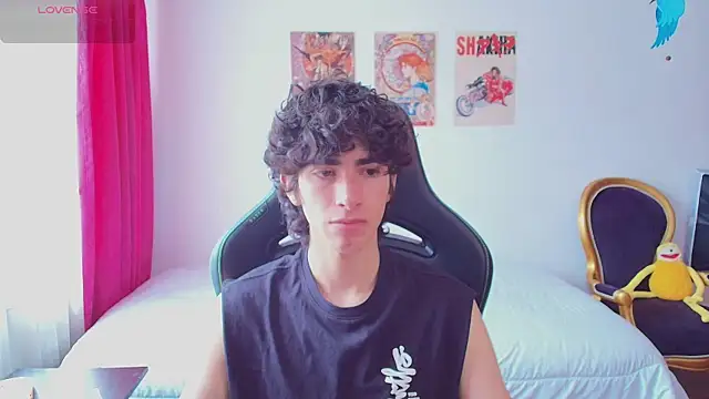 Nude Boy18 online show from 07-09-26, 02:54
