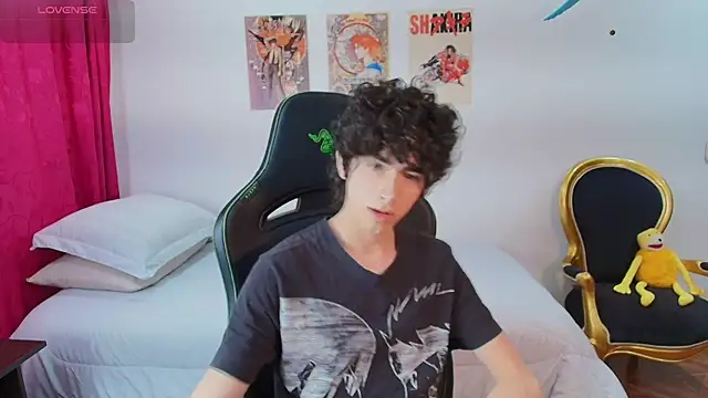 Nude Boy18 online show from 07-17-26, 12:39