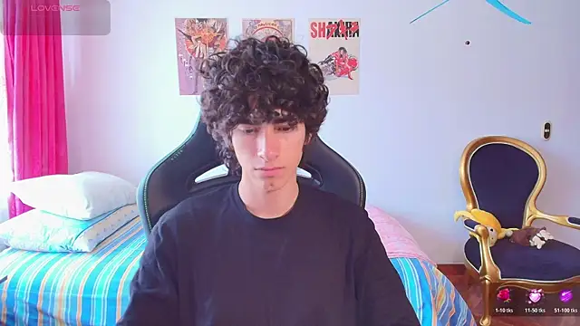 Nude Boy18 online show from 08-01-26, 08:08