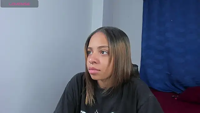 yumi hanna online show from 03-12-26, 03:12