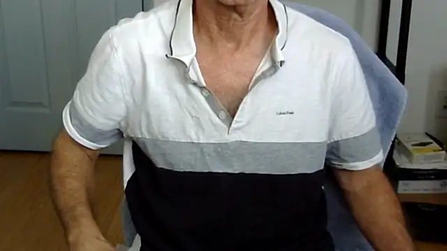 Snapshot of funone1999 chatting on 11-03-25, 08:32 funone1999 online show from 11-03-25, 08:32