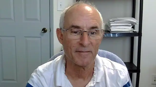 Snapshot of funone1999 chatting on 11-09-25, 11:14 funone1999 online show from 11-09-25, 11:14