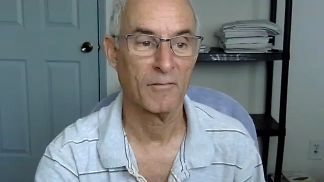 Snapshot of funone1999 chatting on 11-18-25, 06:34 funone1999 online show from 11-18-25, 06:34