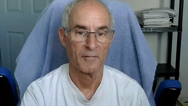 Snapshot of funone1999 chatting on 11-26-25, 09:38 funone1999 online show from 11-26-25, 09:38