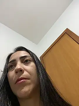 lucioliveira online show from 07-04-26, 02:56