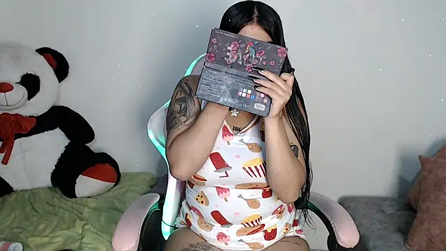 sophiadaza666 online show from 07-19-26, 11:19
