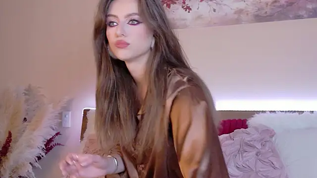 Sienna Voss online show from 06-07-26, 08:12