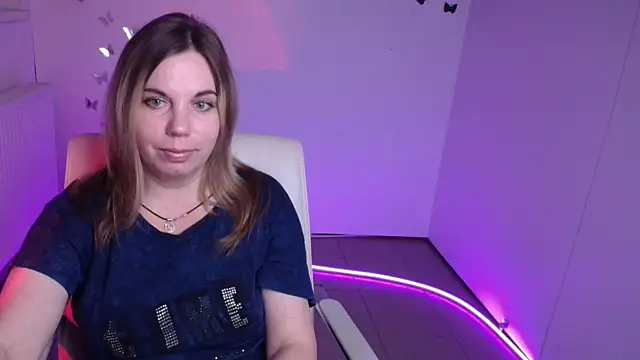 Snapshot of Jessica_Amore chatting on 10-07-25, 07:33 Jessica Amore online show from 10-07-25, 07:33