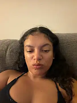 allybluee777 online show from 05-10-26, 04:50
