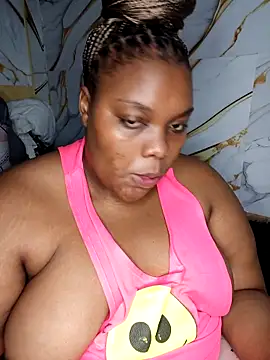 chubbybbw18 online show from 04-30-26, 07:47