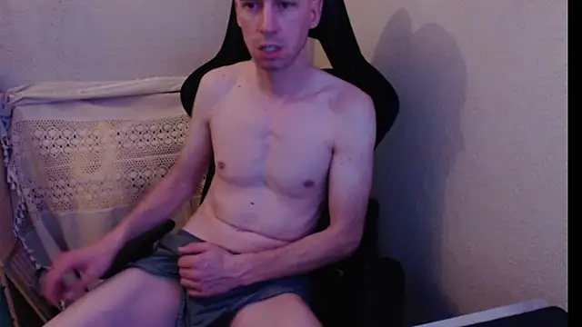 Snapshot of sakiramissy chatting on 01-15-26, 08:56 sakiramissy online show from 01-15-26, 08:56