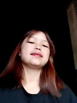 Snapshot of XoiXoi232 chatting on 09-22-25, 01:40 XoiXoi232 online show from 09-22-25, 01:40