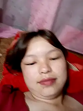 Snapshot of XoiXoi232 chatting on 10-01-25, 10:49 XoiXoi232 online show from 10-01-25, 10:49