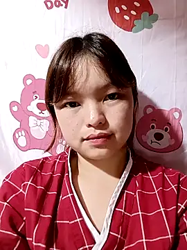 Snapshot of XoiXoi232 chatting on 10-08-25, 12:41 XoiXoi232 online show from 10-08-25, 12:41