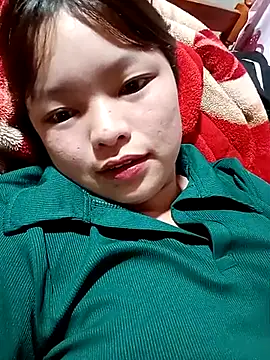 Snapshot of XoiXoi232 chatting on 10-10-25, 11:59 XoiXoi232 online show from 10-10-25, 11:59