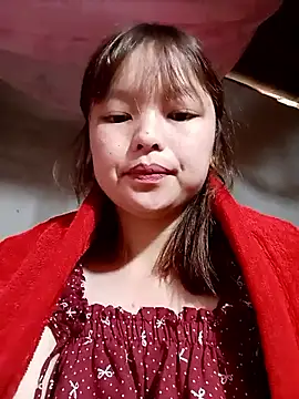 Snapshot of XoiXoi232 chatting on 10-22-25, 01:17 XoiXoi232 online show from 10-22-25, 01:17