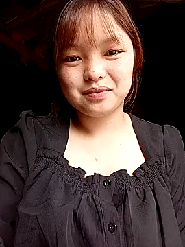 Snapshot of XoiXoi232 chatting on 10-28-25, 01:53 XoiXoi232 online show from 10-28-25, 01:53