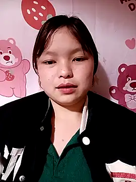 Snapshot of XoiXoi232 chatting on 11-03-25, 04:36 XoiXoi232 online show from 11-03-25, 04:36