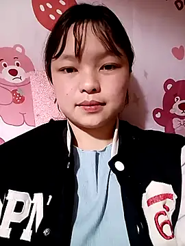 Snapshot of XoiXoi232 chatting on 11-12-25, 03:18 XoiXoi232 online show from 11-12-25, 03:18