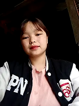 Snapshot of XoiXoi232 chatting on 11-20-25, 01:06 XoiXoi232 online show from 11-20-25, 01:06