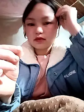 Snapshot of XoiXoi232 chatting on 01-15-26, 09:36 XoiXoi232 online show from 01-15-26, 09:36