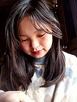 Snapshot of XoiXoi232 chatting on 02-27-26, 03:50 XoiXoi232 online show from 02-27-26, 03:50