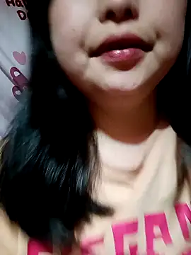 Snapshot of XoiXoi232 chatting on 03-03-26, 11:05 XoiXoi232 online show from 03-03-26, 11:05