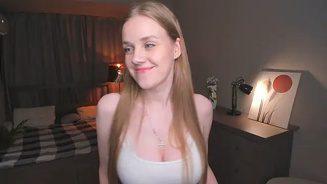 Snapshot of OdellaFrake chatting on 09-24-25, 07:50 OdellaFrake online show from 09-24-25, 07:50