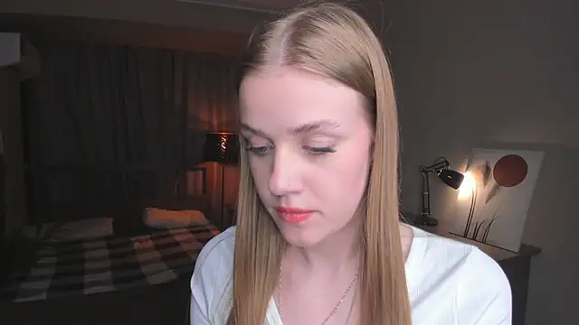 Snapshot of OdellaFrake chatting on 10-03-25, 07:55 OdellaFrake online show from 10-03-25, 07:55