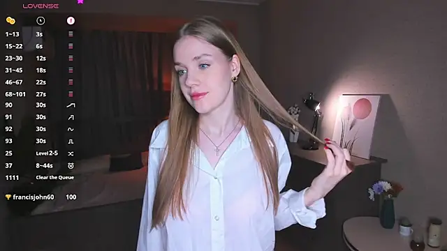 Snapshot of OdellaFrake chatting on 12-20-25, 07:32 OdellaFrake online show from 12-20-25, 07:32