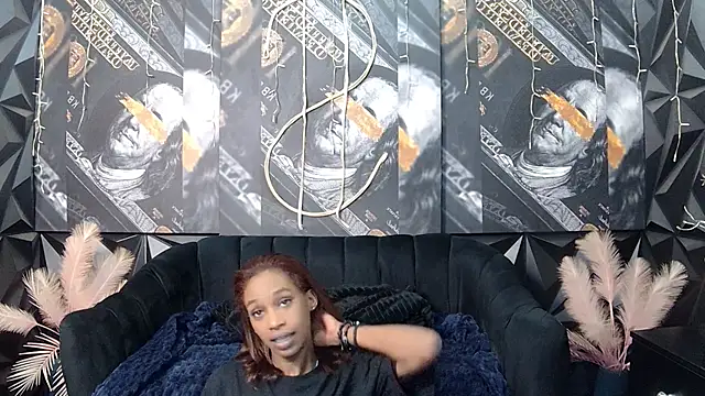 Lilmisbaddyxxx online show from 11-18-25, 04:22