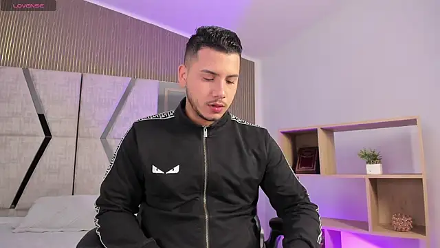 Axel grey  online show from 02-25-26, 12:26