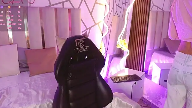 Snapshot of CYRUS_TAY chatting on 02-23-26, 12:24 CYRUS TAY online show from 02-23-26, 12:24