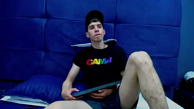 Jheampiiero online show from 10-15-25, 02:06