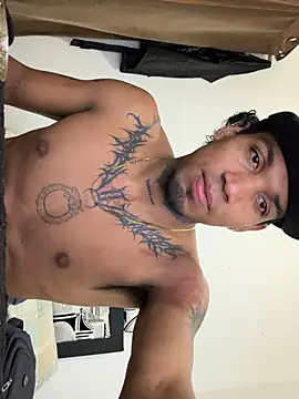 Snapshot of DIEGO_WICKED chatting on 02-23-26, 02:25 DIEGO WICKED online show from 02-23-26, 02:25